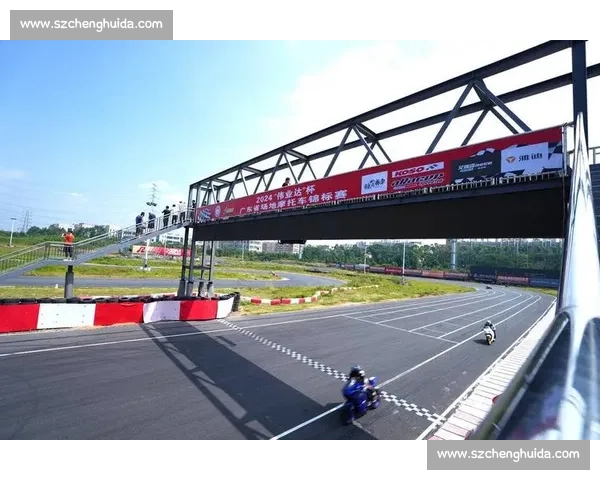 成都摩托车赛事激情开赛 热血沸腾的速度与激情挑战极限